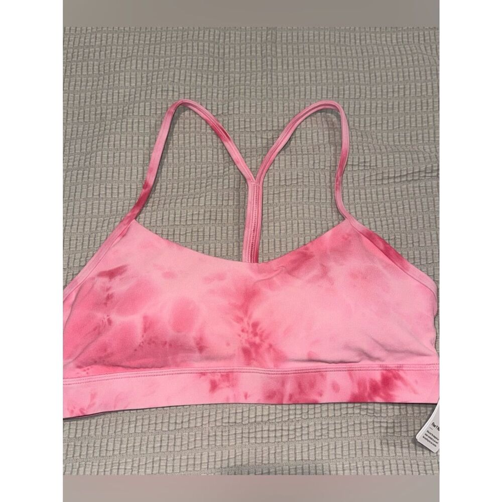 NWT 8 Smoothie Wash Strawberry Pink 🍓 Nulu Flow Y Yoga Bra- Lululemon - NEW
